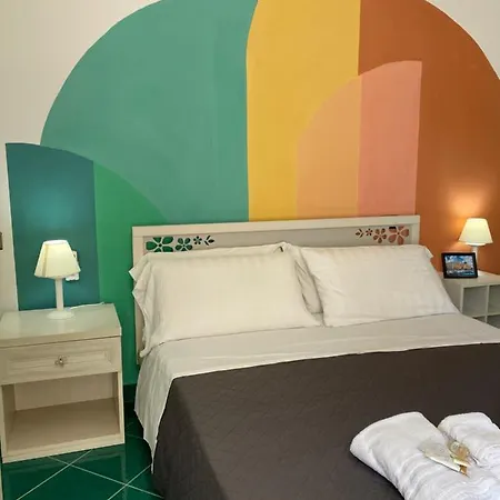 Postino 4*